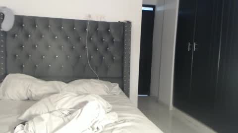 Snapshot of serenaroussee chatting on December 2024 02:41:01 AM sararoussee online show from December 2024 02:41:01 AM