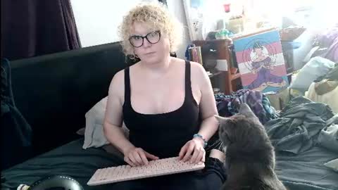 Lady Acedia online show from August 2026 01:18:01 AM
