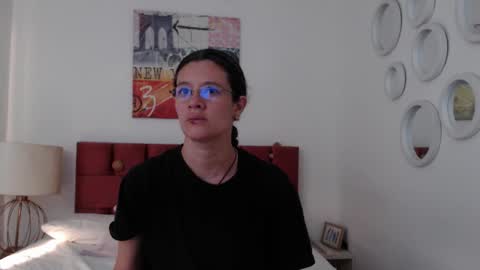 Snapshot of sereneclarks_ chatting on December 2024 11:57:02 AM sereneclarks_ online show from December 2024 11:57:02 AM