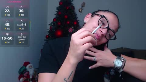 Snapshot of serenesophi chatting on January 2026 03:21:01 AM SereneSophi online show from January 2026 03:21:01 AM