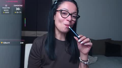 Snapshot of serenesophi chatting on February 2026 06:40:02 AM SereneSophi online show from February 2026 06:40:02 AM