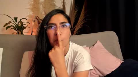 Snapshot of serenity_day chatting on March 2026 03:43:02 AM Serenity online show from March 2026 03:43:02 AM