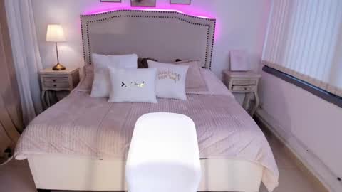 Serenna Cruz online show from March 2025 08:27:02 PM