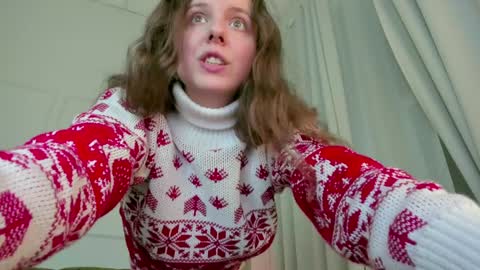 Hey Guys and Girls non-binary personalities  Im Sereta online show from December 2024 01:44:01 PM