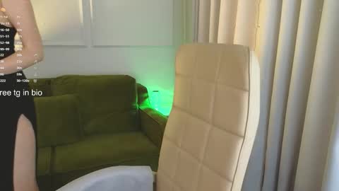 Hey Guys and Girls non-binary personalities  Im Sereta online show from March 2025 03:38:02 PM