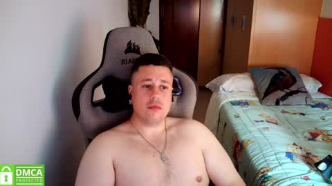 Snapshot of sergio95n chatting on June 2026 09:34:02 AM Pollos online show from June 2026 09:34:02 AM