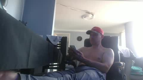 Snapshot of serioyhetero19 chatting on January 2025 06:36:02 PM hetero serio discreto online show from January 2025 06:36:02 PM