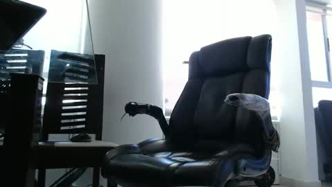 hetero serio discreto online show from March 2026 05:50:02 PM