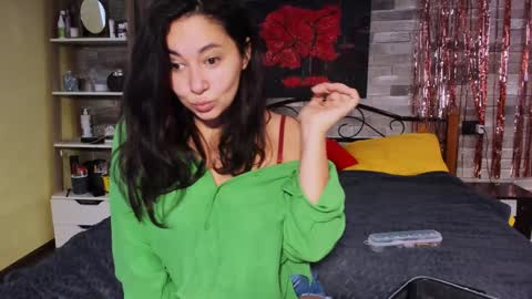 VIOLA online show from December 2024 06:26:01 AM