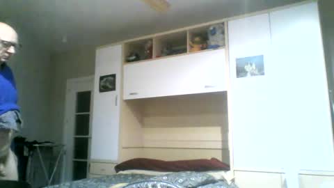 Snapshot of serrano49 chatting on January 2025 01:39:01 AM serrano49 online show from January 2025 01:39:01 AM