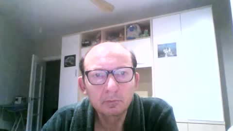 Snapshot of serrano49 chatting on September 2025 10:21:02 PM serrano49 online show from September 2025 10:21:02 PM