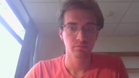 Snapshot of servandomier chatting on March 2025 06:11:01 PM mier online show from March 2025 06:11:01 PM