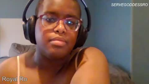 Snapshot of servegoddessro chatting on June 2026 04:46:01 PM servegoddessro online show from June 2026 04:46:01 PM