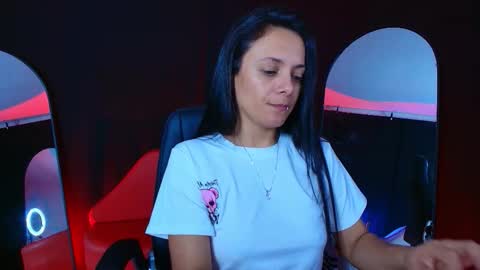 LUCERO online show from February 2026 03:04:01 AM