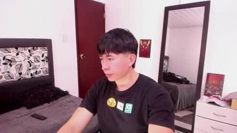 Snapshot of setsuna_10 chatting on February 2025 07:56:02 PM david online show from February 2025 07:56:02 PM