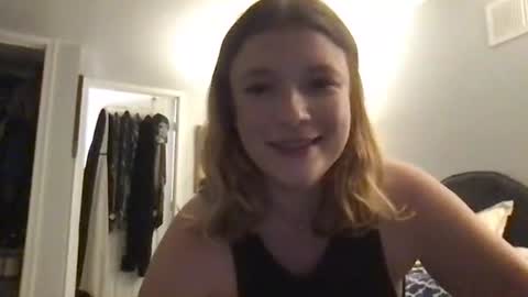 seturselfonfyre online show from October 2025 09:39:02 PM