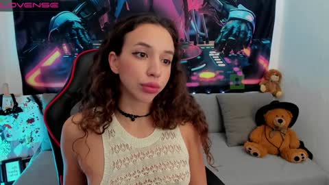 Leyila Johnnyn online show from December 2024 10:19:01 PM