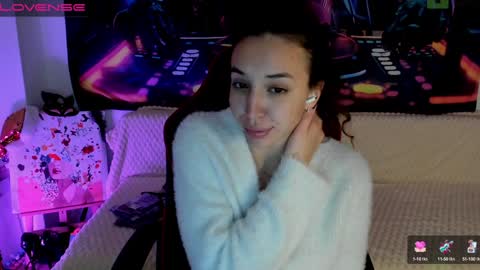 Leyila Johnnyn online show from January 2025 11:49:02 PM