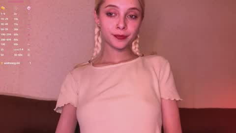 Dina online show from November 2025 09:15:01 PM