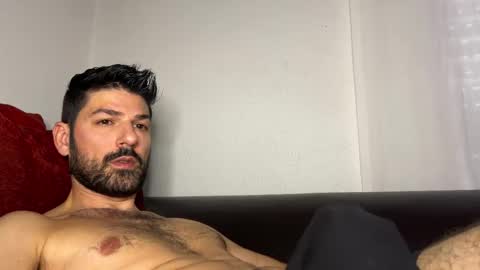 Lucenzo  online show from December 2025 10:32:02 AM