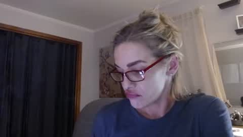 Sexi Chrisly online show from December 2025 02:40:02 AM