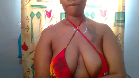 Snapshot of sexie_love chatting on February 2026 07:48:02 AM Nancy online show from February 2026 07:48:02 AM