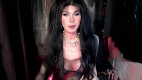 nicole online show from September 2025 10:12:02 PM