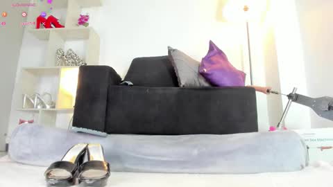 Rosa  online show from September 2025 12:43:02 PM