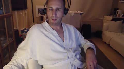 Snapshot of sexlobo1 chatting on January 2025 01:48:02 AM Sexlobo online show from January 2025 01:48:02 AM