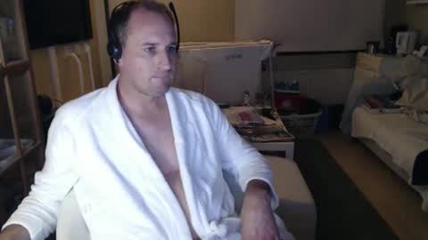 Sexlobo online show from March 2026 06:47:01 PM