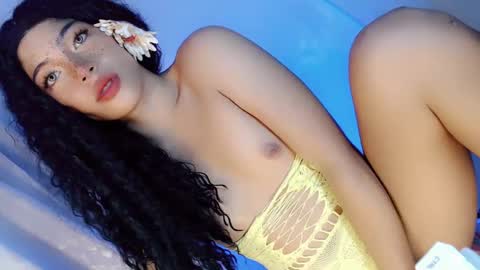 Snapshot of sexlovergirl_soffy chatting on February 2025 11:51:02 AM call me sofia online show from February 2025 11:51:02 AM