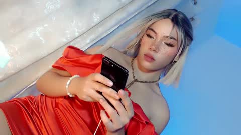 Snapshot of sexlovergirl_soffy chatting on February 2025 05:40:02 PM call me sofia online show from February 2025 05:40:02 PM