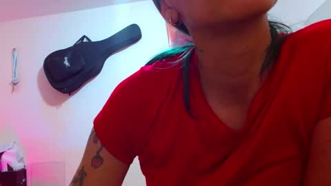 Snapshot of sexmilkdirty chatting on January 2025 11:52:02 PM sexmilkdirty online show from January 2025 11:52:02 PM