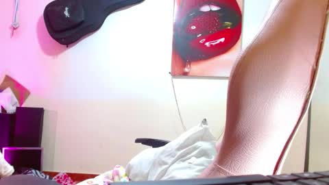 Snapshot of sexmilkdirty chatting on January 2025 03:09:02 AM sexmilkdirty online show from January 2025 03:09:02 AM