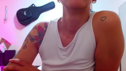 Snapshot of sexmilkdirty chatting on February 2025 02:11:02 AM sexmilkdirty online show from February 2025 02:11:02 AM