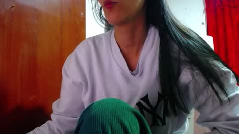 Snapshot of sexmilkdirty chatting on November 2025 12:43:02 AM sexmilkdirty online show from November 2025 12:43:02 AM