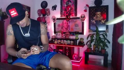 Snapshot of sexo_aharon chatting on June 2026 03:40:01 AM Aharon ravelo online show from June 2026 03:40:01 AM
