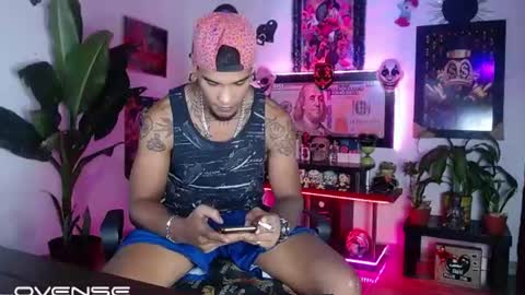 Snapshot of sexo_aharon chatting on July 2026 05:02:02 AM Aharon ravelo online show from July 2026 05:02:02 AM