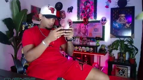 Snapshot of sexo_aharon chatting on July 2026 04:18:01 AM Aharon ravelo online show from July 2026 04:18:01 AM