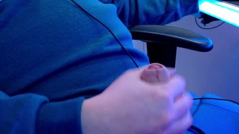 Snapshot of sexonme1982 chatting on January 2025 02:03:02 AM Masturbateforyou online show from January 2025 02:03:02 AM