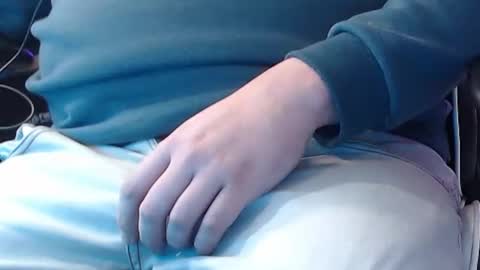 Snapshot of sexonme1982 chatting on January 2026 10:13:01 PM Masturbateforyou online show from January 2026 10:13:01 PM