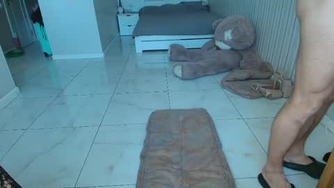 Bonniebonni online show from April 2026 09:07:01 AM