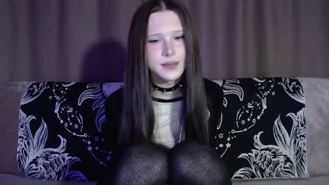 Snapshot of sexpired_princess chatting on November 2025 04:34:01 AM Nextdoor Princess online show from November 2025 04:34:01 AM