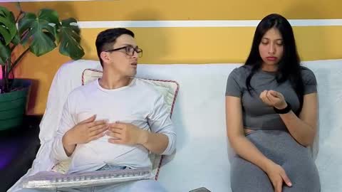 Snapshot of sexquarantine_2020 chatting on November 2025 02:33:01 AM KhidaMilo online show from November 2025 02:33:01 AM