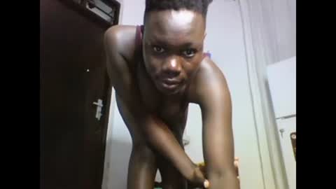 Snapshot of sexqueen02 chatting on January 2025 08:21:01 AM sexqueen02 online show from January 2025 08:21:01 AM