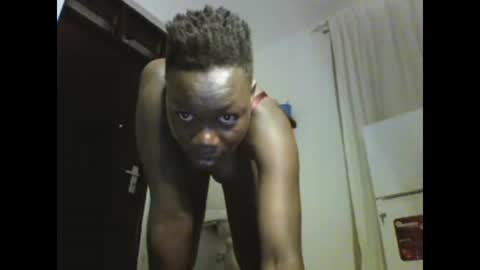 Snapshot of sexqueen02 chatting on January 2025 12:26:02 AM sexqueen02 online show from January 2025 12:26:02 AM