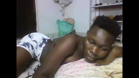 Snapshot of sexqueen02 chatting on February 2025 02:40:02 AM sexqueen02 online show from February 2025 02:40:02 AM