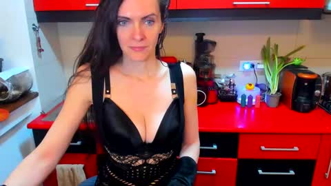 sexqueen1111 online show from March 2025 06:16:01 AM