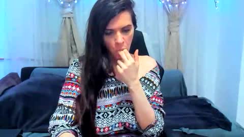 sexqueen1111 online show from September 2025 06:41:02 PM