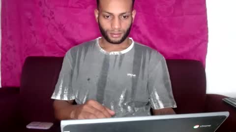 Snapshot of sexseason777 chatting on October 2025 08:10:01 PM STIIV G online show from October 2025 08:10:01 PM